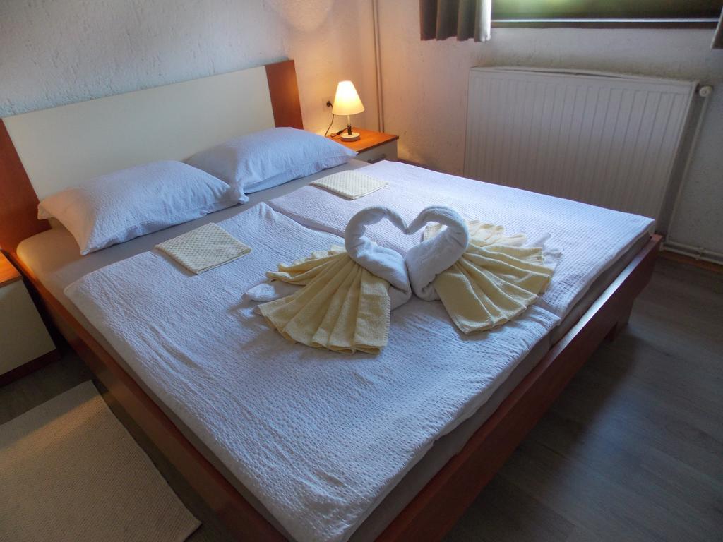 דרז'ניק גראד Apartments Smirnov מראה חיצוני תמונה